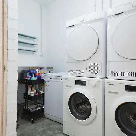 Turisticos As Burgas 6 By Bossh! * Ourense